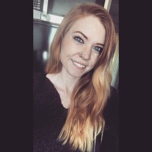 Meet your Posher, Carrie